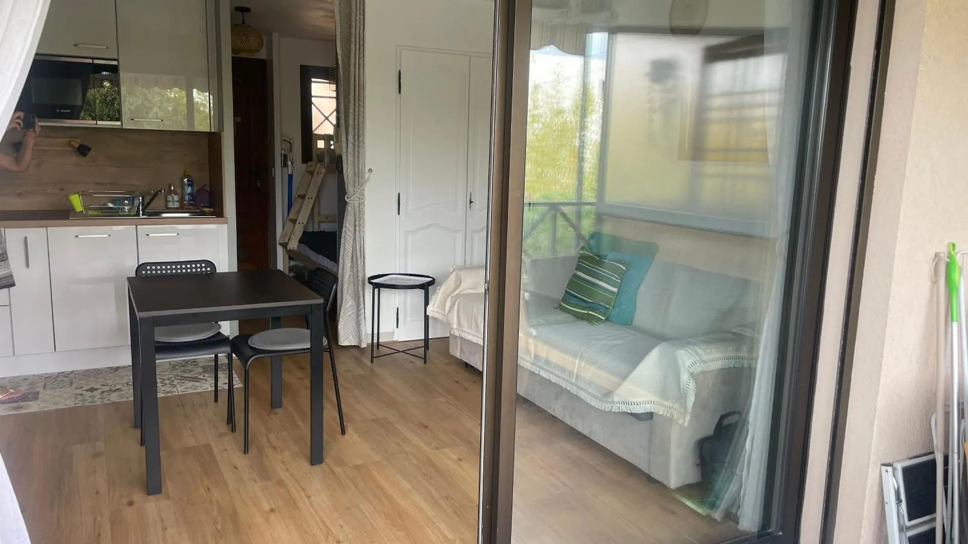 Studio Bandol 4 Couchages Centre Ville Vue Mer France