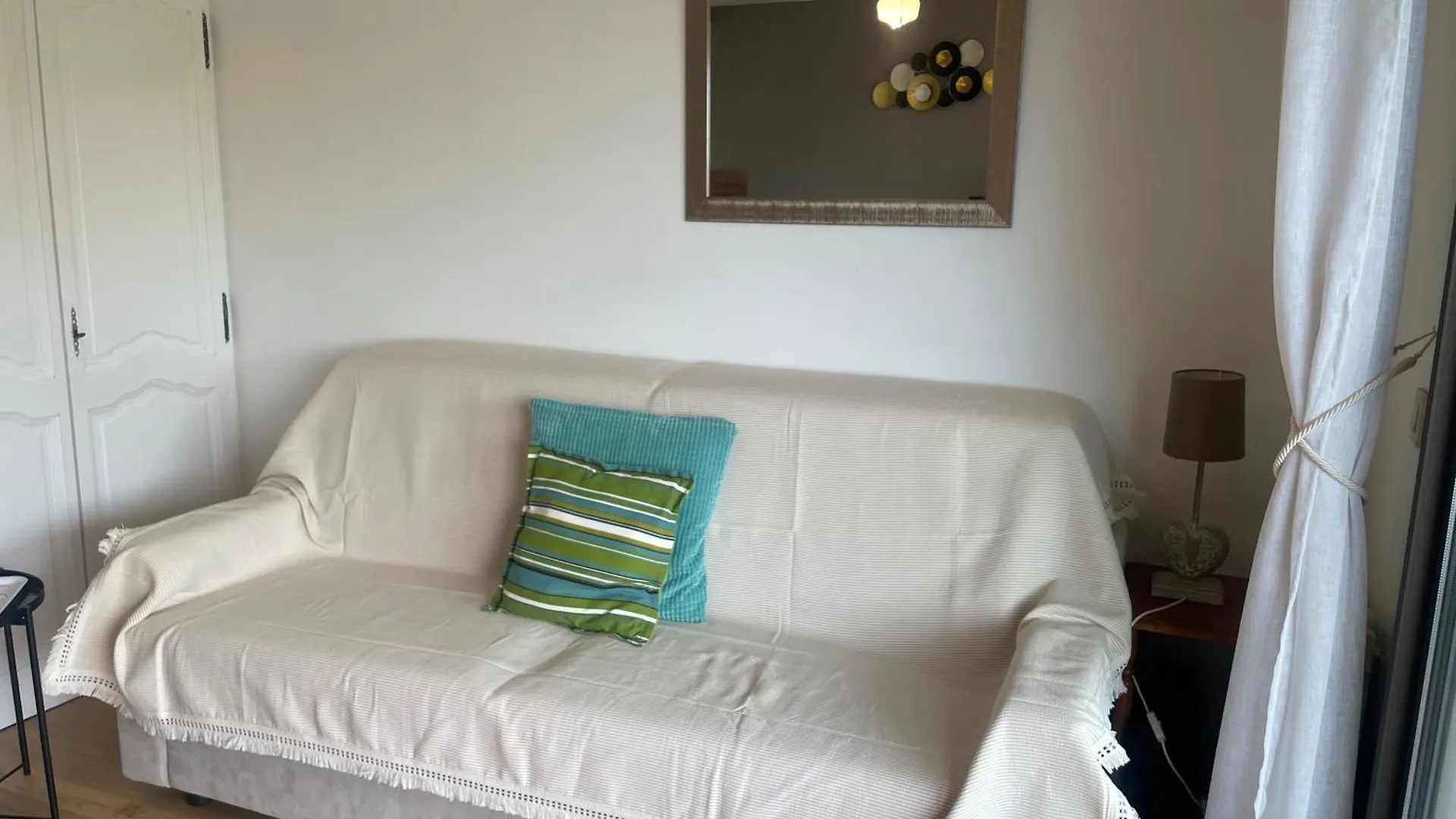 Studio Bandol 4 Couchages Centre Ville Vue Mer