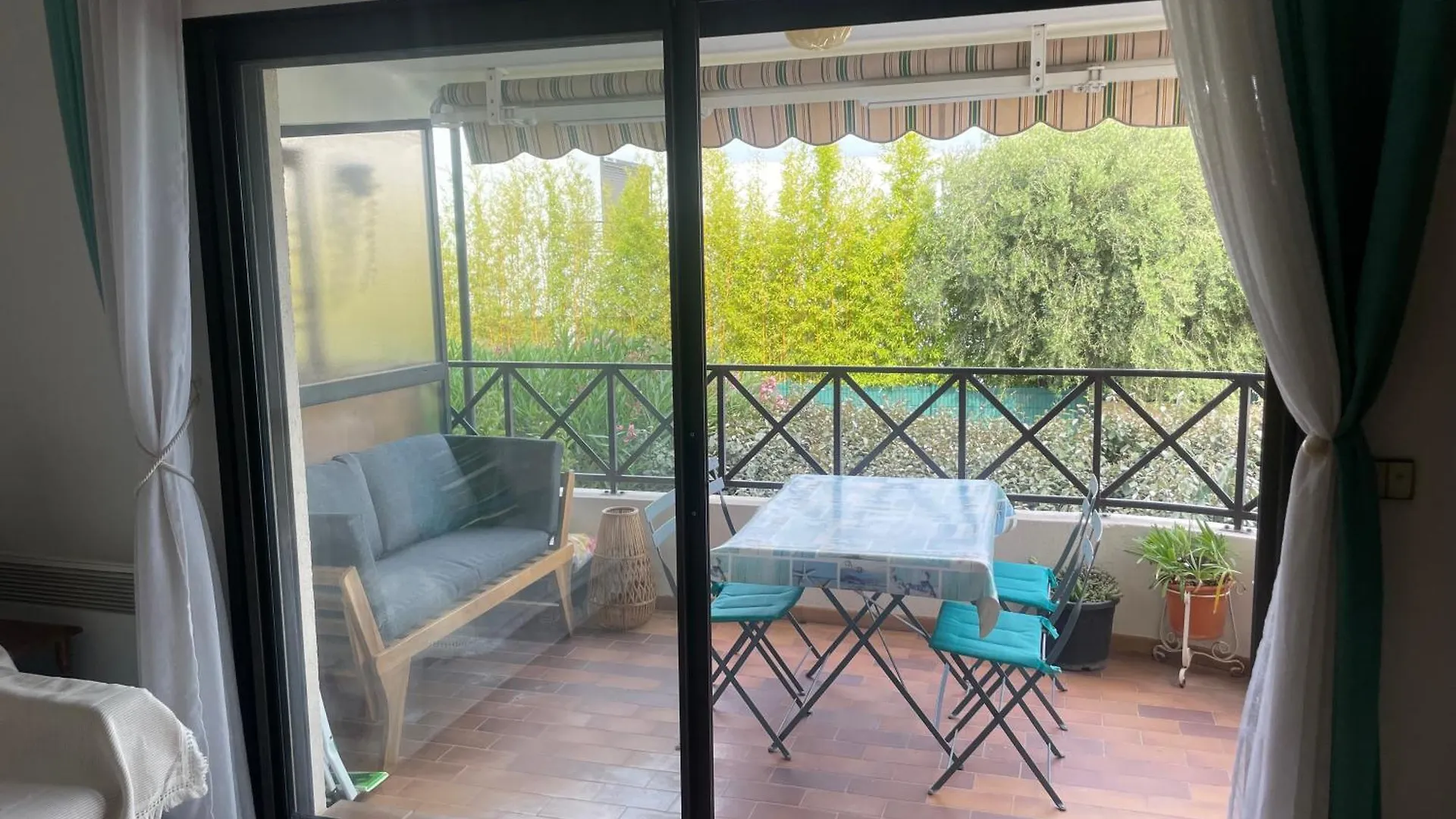 Studio Bandol 4 Couchages Centre Ville Vue Mer 0*,