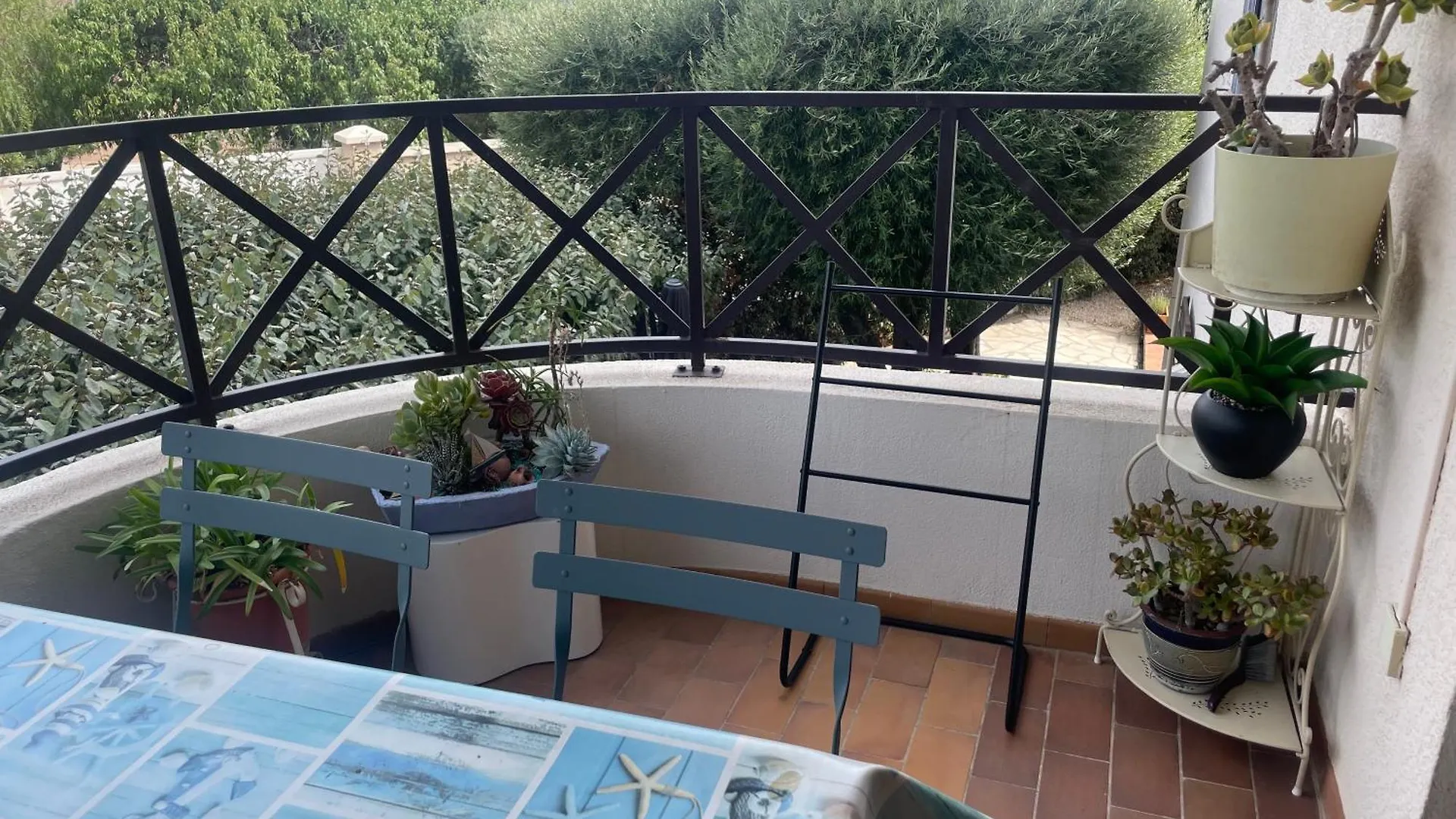 Studio Bandol 4 Couchages Centre Ville Vue Mer